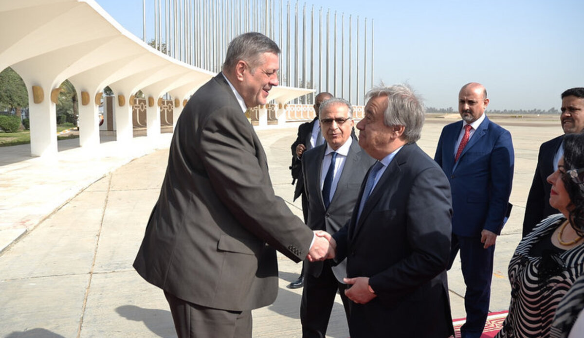 Special Representative Jan Kubis greets UN Secretary-General during visit to Iraq. Photo: UNAMI