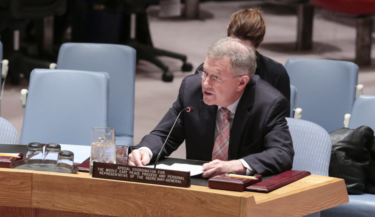 Robert Serry, Special Coordinator for the Middle East Peace Process and Personal Representative of the Secretary-General to the Palestine Liberation Organization and the Palestinian Authority, briefs the Security Council at its meeting on the Middle East Situation, including the Palestinian question.